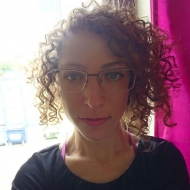 Elinor Carmi